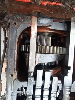 Zetor 7011 převodovka - 4