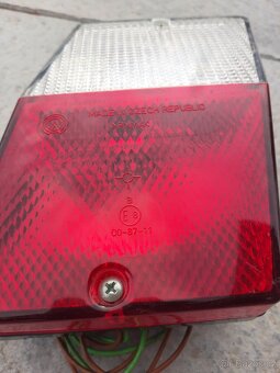 Nové zadní světlo Škoda Favorit - 4