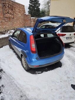 Ford Fiesta 1.4 benzín - 4