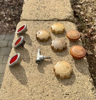 Stadion S11, S22 - dily - 4