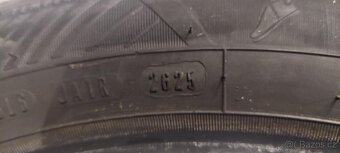 Prodám 175/65 R17 87 H Goodyear Efficientgrip Performance 2 - 4