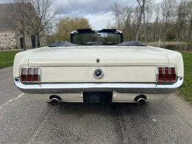 1965 Ford Mustang GT Cabriolet A-Code - 4