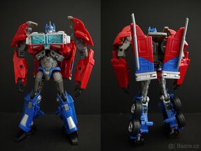 Transformers Optimus Prime Voyager Class - 4