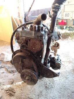 Motor GAZ69 - 4