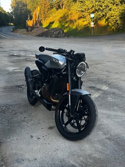Husqvarna Vitpilen 701, 5200km caferacer - 4