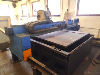 CNC řezací stroj - 4