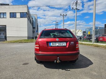 Škoda Fabia 1.2 HTP Sportline - 4