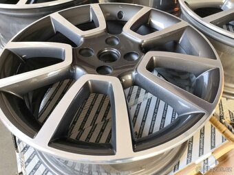Alu disky 4x100 R17 Fiat Punto - original nepoužité - 4