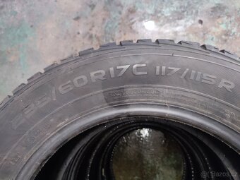 235/60/17C ZIMNÍ NOKIAN 4X DOT 4317 - 4