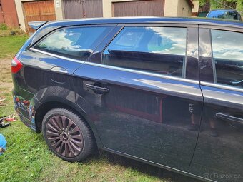 Ford Mondeo mk4 2.0 tdci titanium S combi - 4
