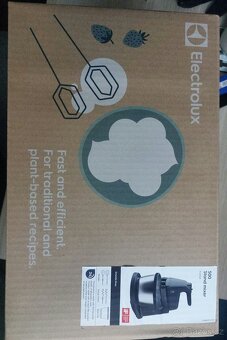 Electrolux ESM4B 500 , ručni a stolni Mixer - 4