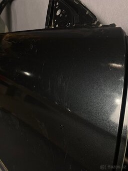 Přední pravé dveře Mercedes C204 - 4