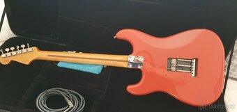Fender stratocastr - 4