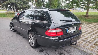 Mercedes w211 e220 - 4