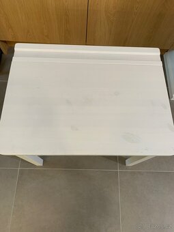 Dětský stůl IKEA s úložným prostorem - 4