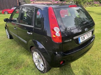 Ford Fiesta 2007 - 4