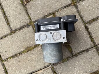 Abs kostka bmw e83 3.0d 160kw - 4