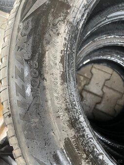 Zimní pneu 215/65R17 103H - 4