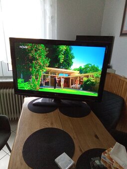 TELEVIZOR LG - 4