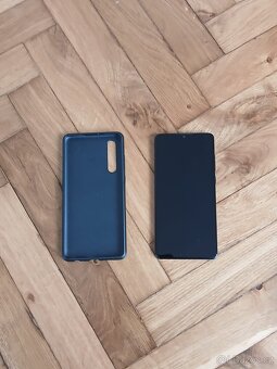 Huawei p30 6/128GB dual sim šedá + černý  kryt použitý - 4