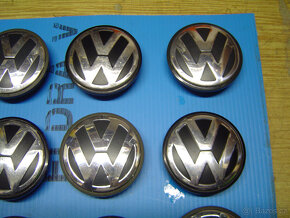 4X Pokličky na středy kol VW 3B7601171-3 sady - 4