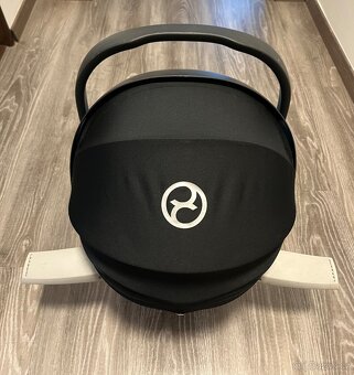 Autosedačka Cybex Aton 5 - 4