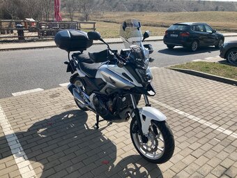 Prodám Hondu NC 750X manuál - 4