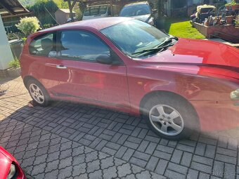 Alfa Romeo 147 1.9 JTD Bose - 4
