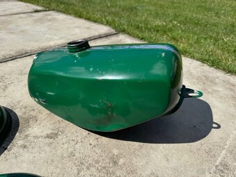 Nádrž a kastlíky Simson S51 - 4