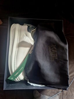 Bílé sneakersy zn. KARL LAGERFIELD - 4
