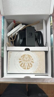 Nintendo Switch OLED Zelda edice + 5 her (některé nové) - 4
