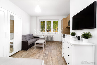 Pronájem bytu 1+kk (26 m2), Ulice Maďarská, Ostrava-Poruba - 4