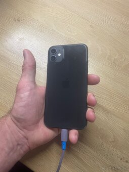 iPhone 11 128 GB - 4