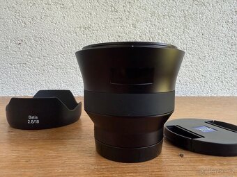 Zeiss Batis 18 mm f/2,8 pro Sony E, jako nové, komplet - 4