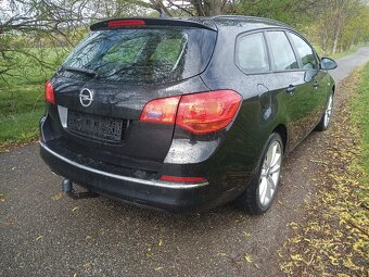 Opel Astra 2.0 Cdti Sports Tourer kombi automat - 4