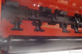 Mulčovač na mulčovaní trávy za traktor BCT - 4