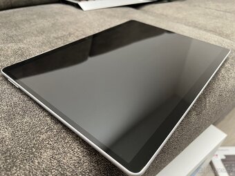 Microsoft Surface Pro 8 (i5, 8GB, 256GB) - 4