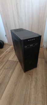 PC i5 2400, 16gb ram, Z68A-D3H-B3 - 4