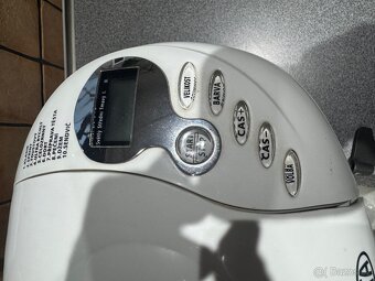 Domácí pekárna Eta - 4