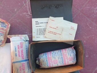 Prodám použitou moto retro lékárničku - 4