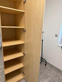 Šatní skříň - 4