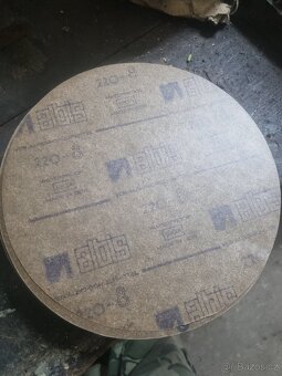 Brusné papíry různé - 4