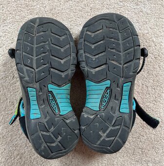 Dětské sandále Keen barevné vel. 32/33 - unisex - 4