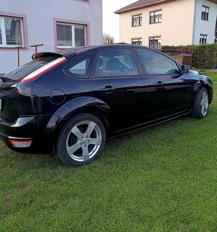 Ford Focus 1.6 74kw benzín - 4