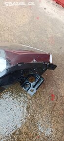 Prodám přední světlo Mitsubishi Outlander III - 4