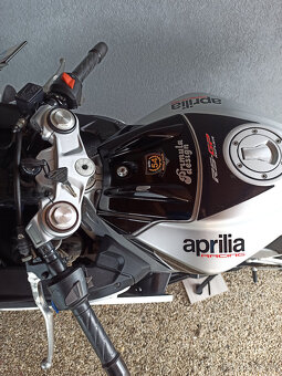 Aprilia RS 125 Replica GP R.V.2017 - 4