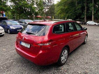 Peugeot 308 Combi 1.2 96kW automat panorama 2015 110tkm - 4