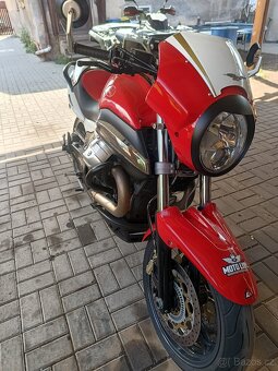 Moto Guzzi - 4
