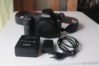 Canon EOS 5D Mark II - 4