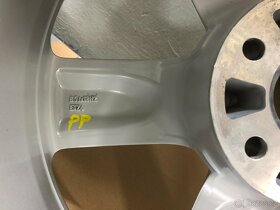 Originální ALU disky r18 8,5 ET26 /5x112 na AUDI - 4